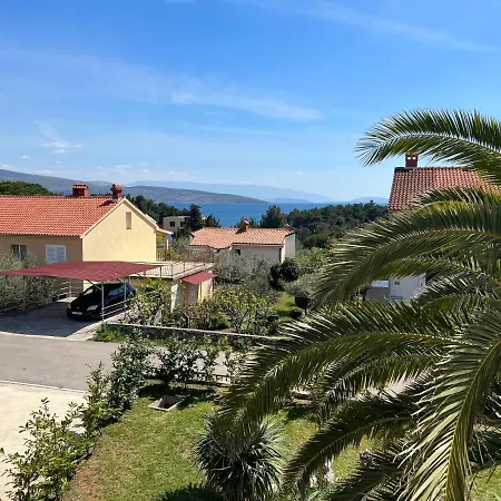 Apartma Tina Krk Town Exterior photo
