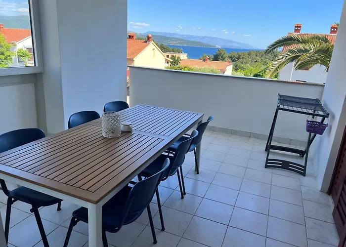 Apartma Tina